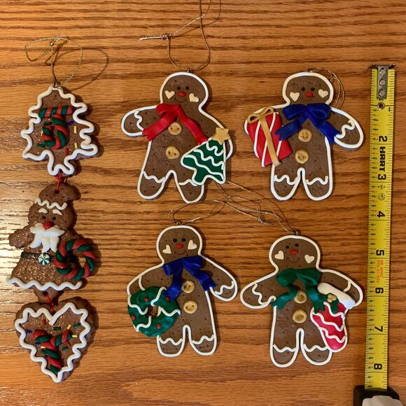 SET OF 5 GINGERBREAD ORNAMENTS, RUBBERLIKE MATERIAL, LIKE NEW - Picture 2 of 3